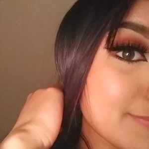 Meet your Posher, Lizeth